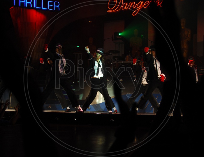 Lady Dancer Performing  On Stage With Michael Jackson Steps in a Song Shoot In a Movie Working Stills