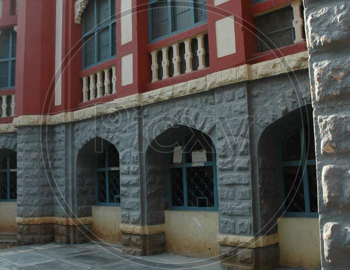Architecture Of Government City College In Hyderabad