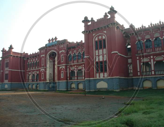 Government City College Main Building In  Hyderabad