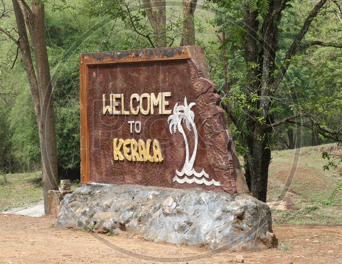 Welcome to Kerala board at Parambikulam tiger reserve