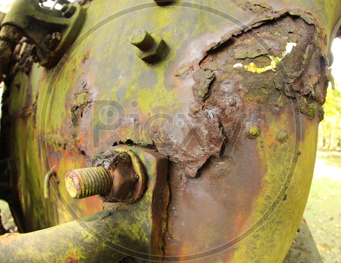 Image of Rusted and Brittle Cast ironHF975373Picxy