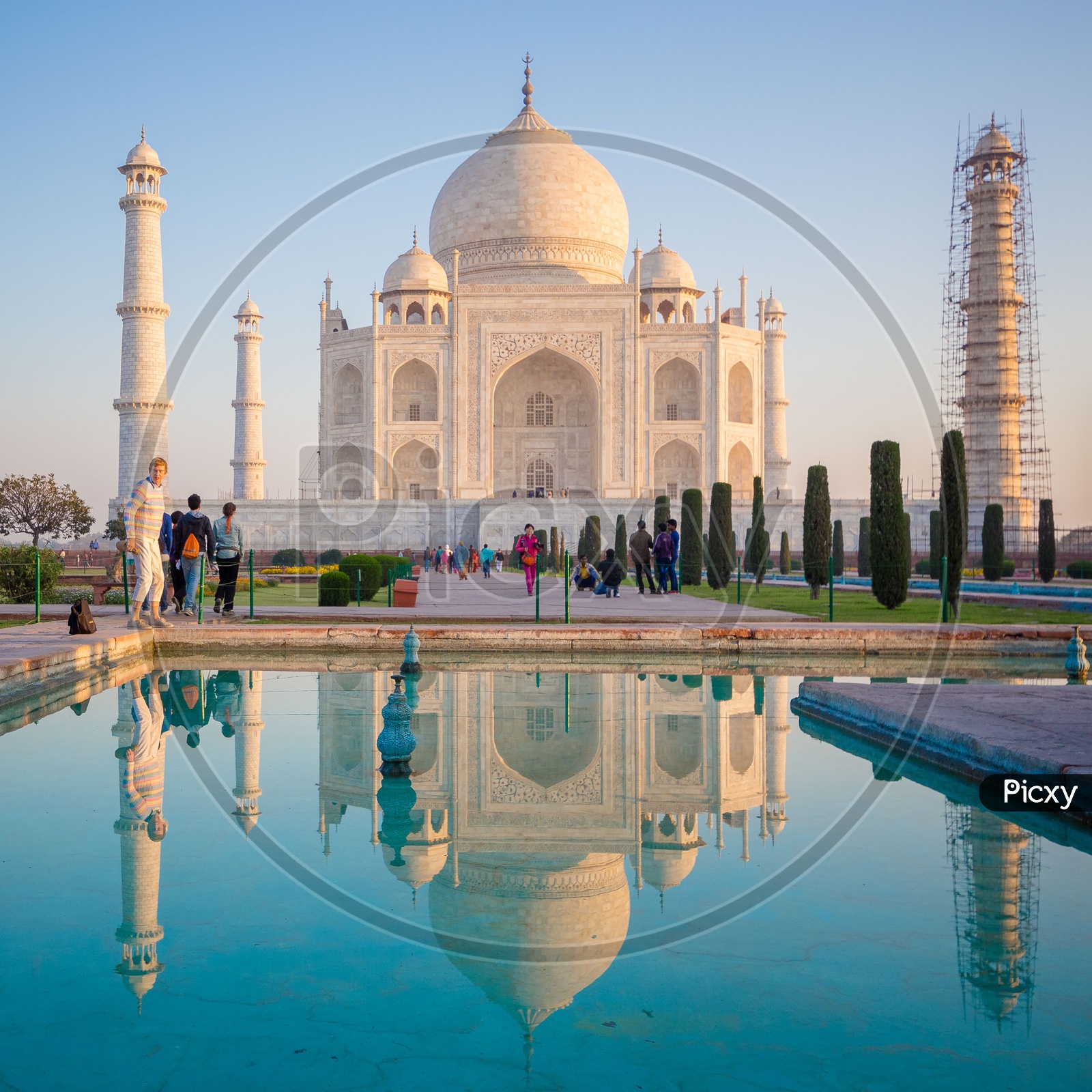 Beautiful Taj Mahal with water pond in the foreground