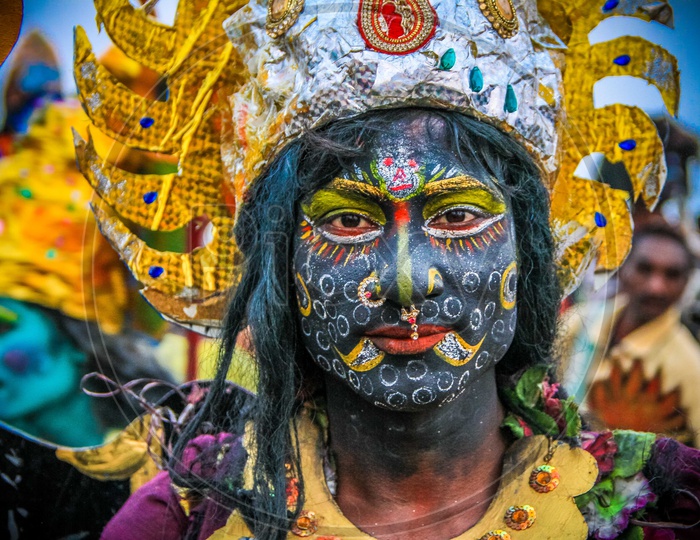 An artist got dressed as a Hindu Goddess