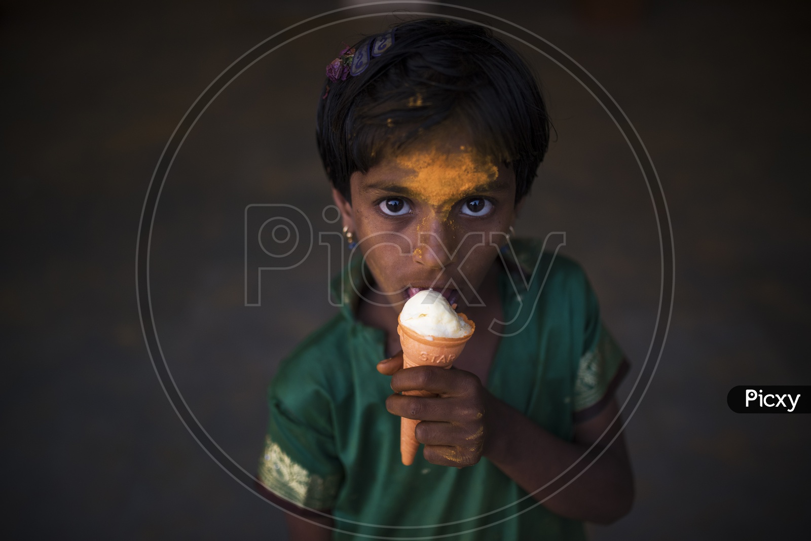 Kid eating Ice Cream