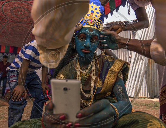 Angalamman Blue Close-up Culture Facepainting Festival Kali Kaveripattinam Looking At mobile Camera Makeover People .