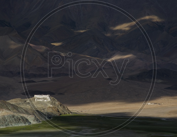 Landscapes of Leh - Mountains