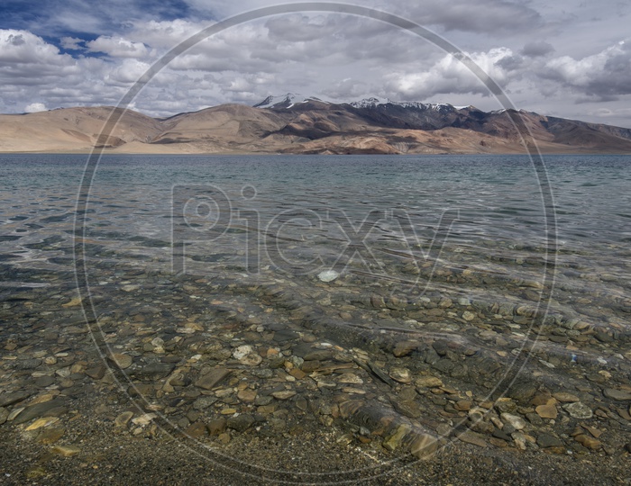 Beautiful mountains of leh with lake in the foreground