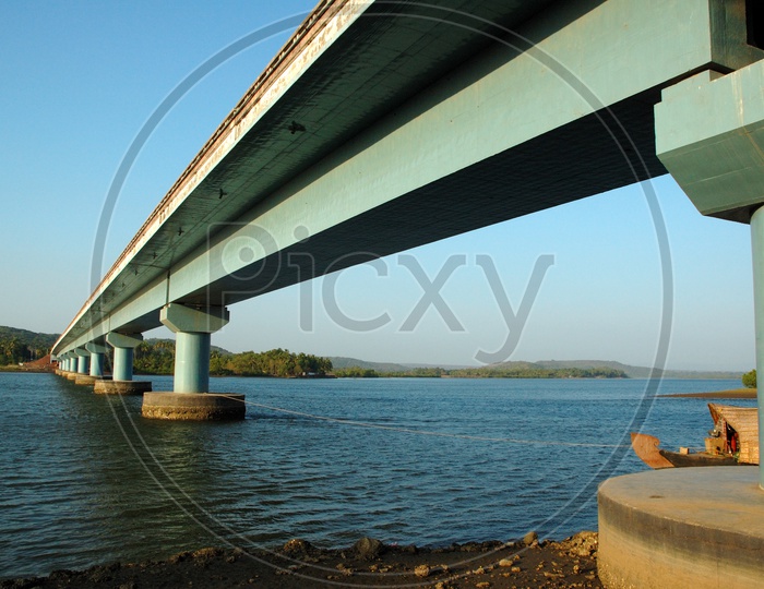 Pillars of the Mandovi Bridge