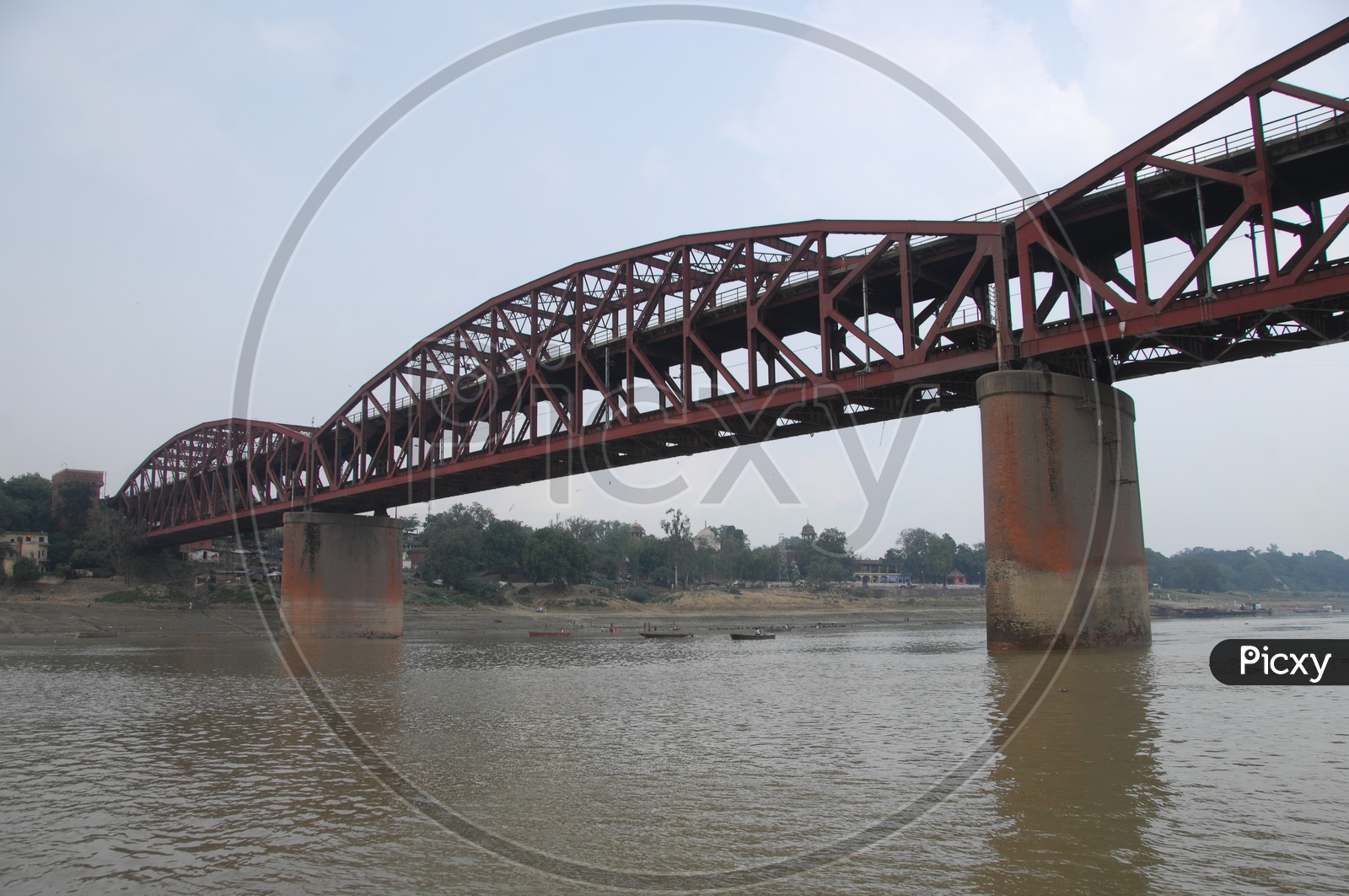 Side & long view of Tied-arch bridge