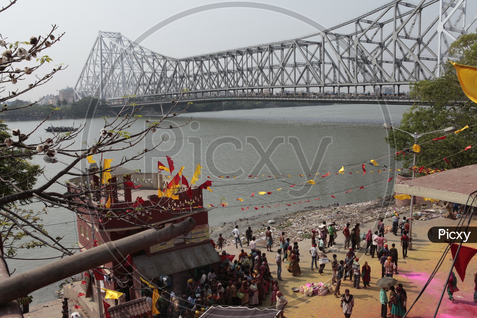 Beautiful view of Howrah Bridge from Kolkata