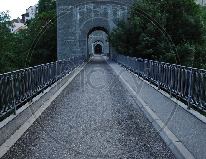 Arches entrances of the water bridge
