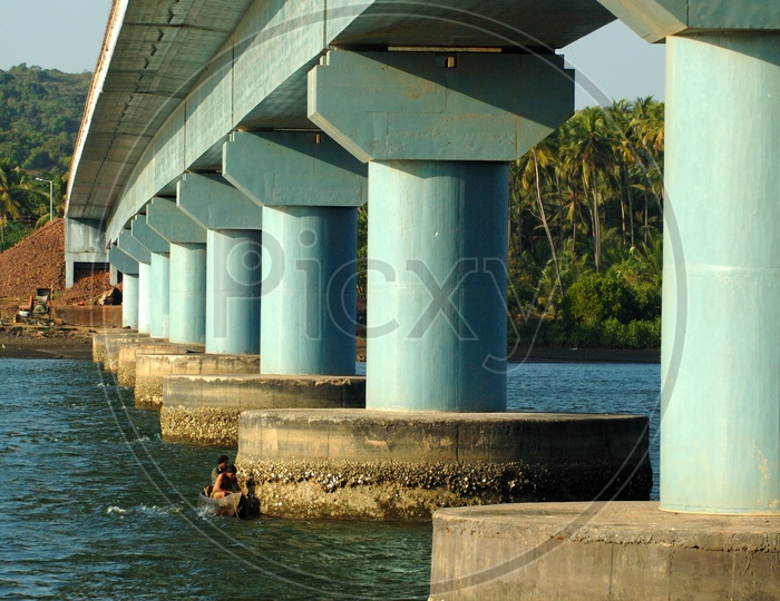 Pillars of the Mandovi Bridge