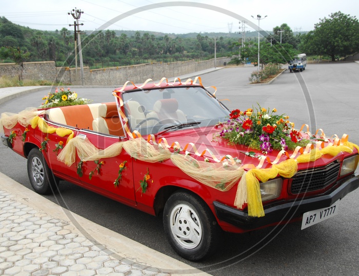 Vintage Wedding Car With Fresh Flower Decoration