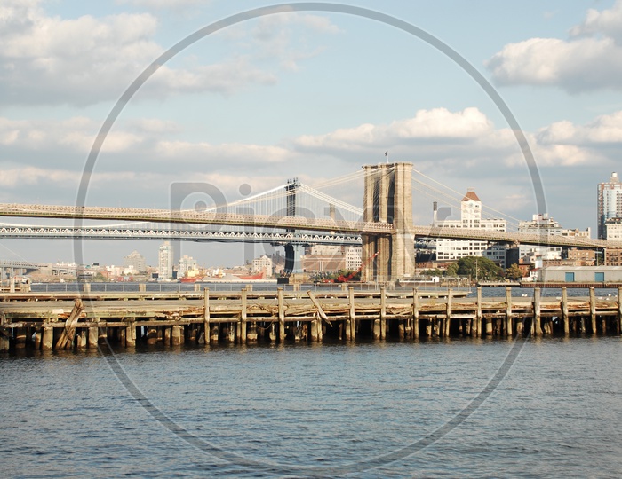 Brooklyn bridge and Manhattan bridge over the East river