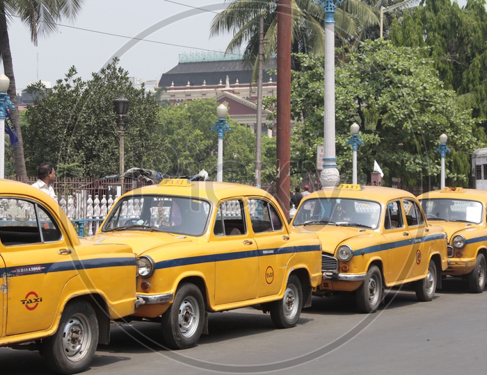 Yellow Coloured Taxis In Kolkata