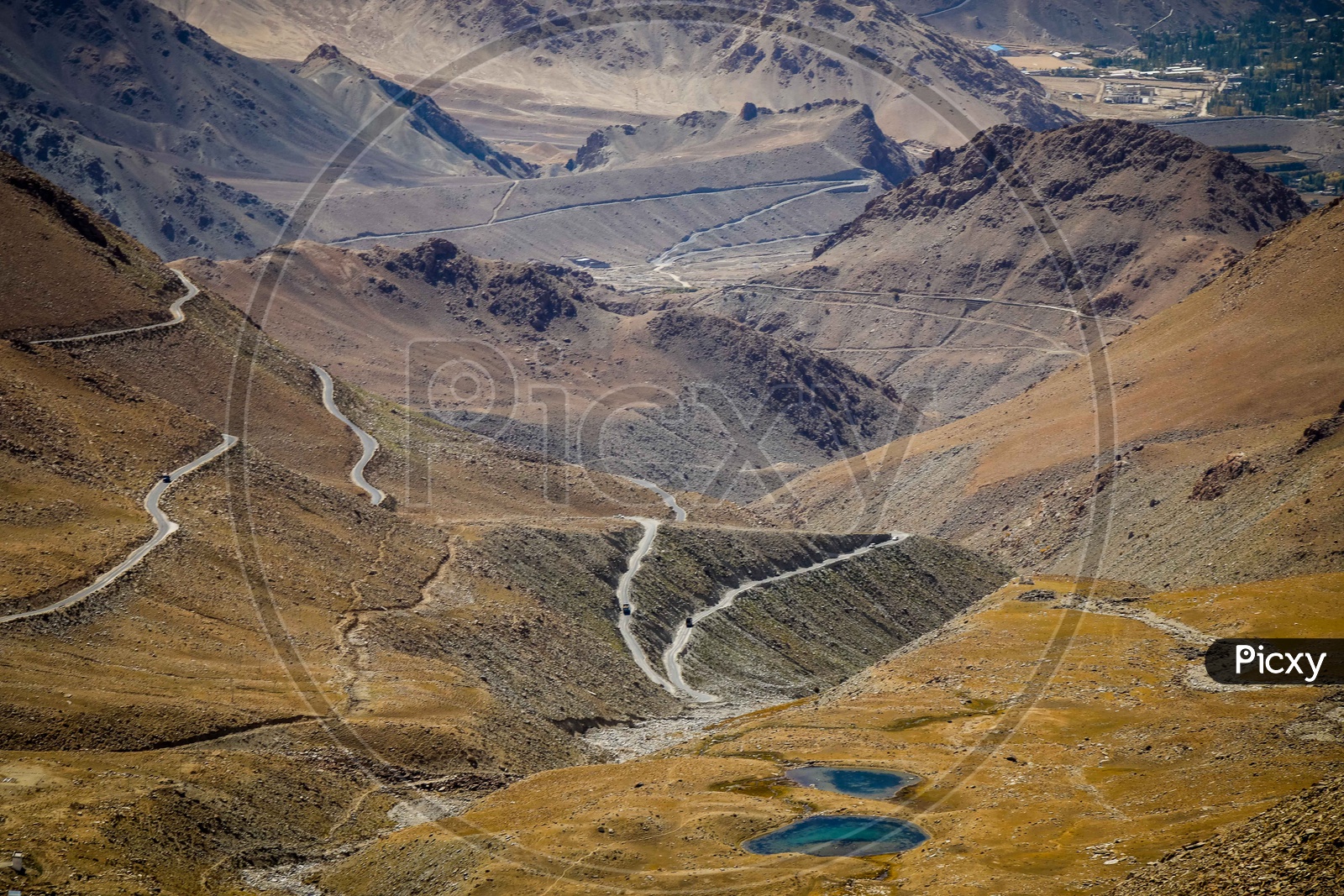 Landscape of road patterns through the hills