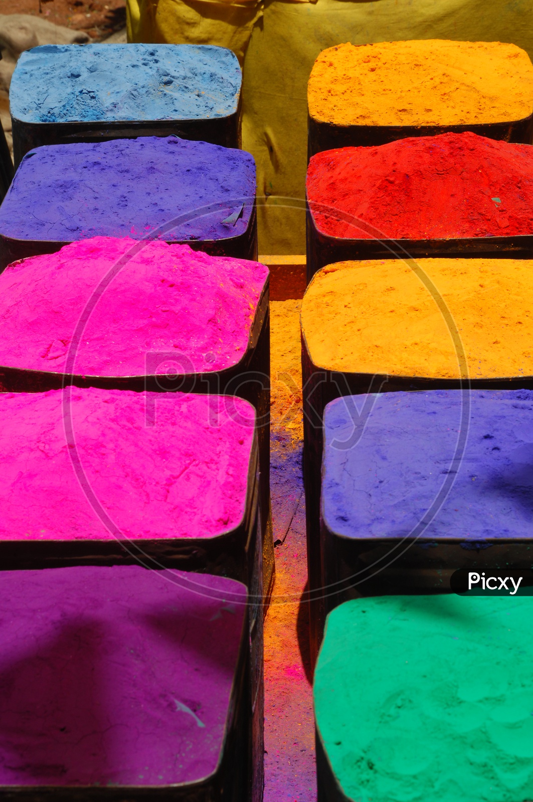 Holi Colours In a Vendor shop