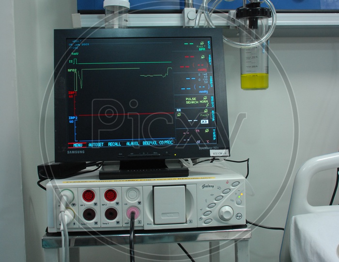 Heartbeat monitoring machine in a hospital