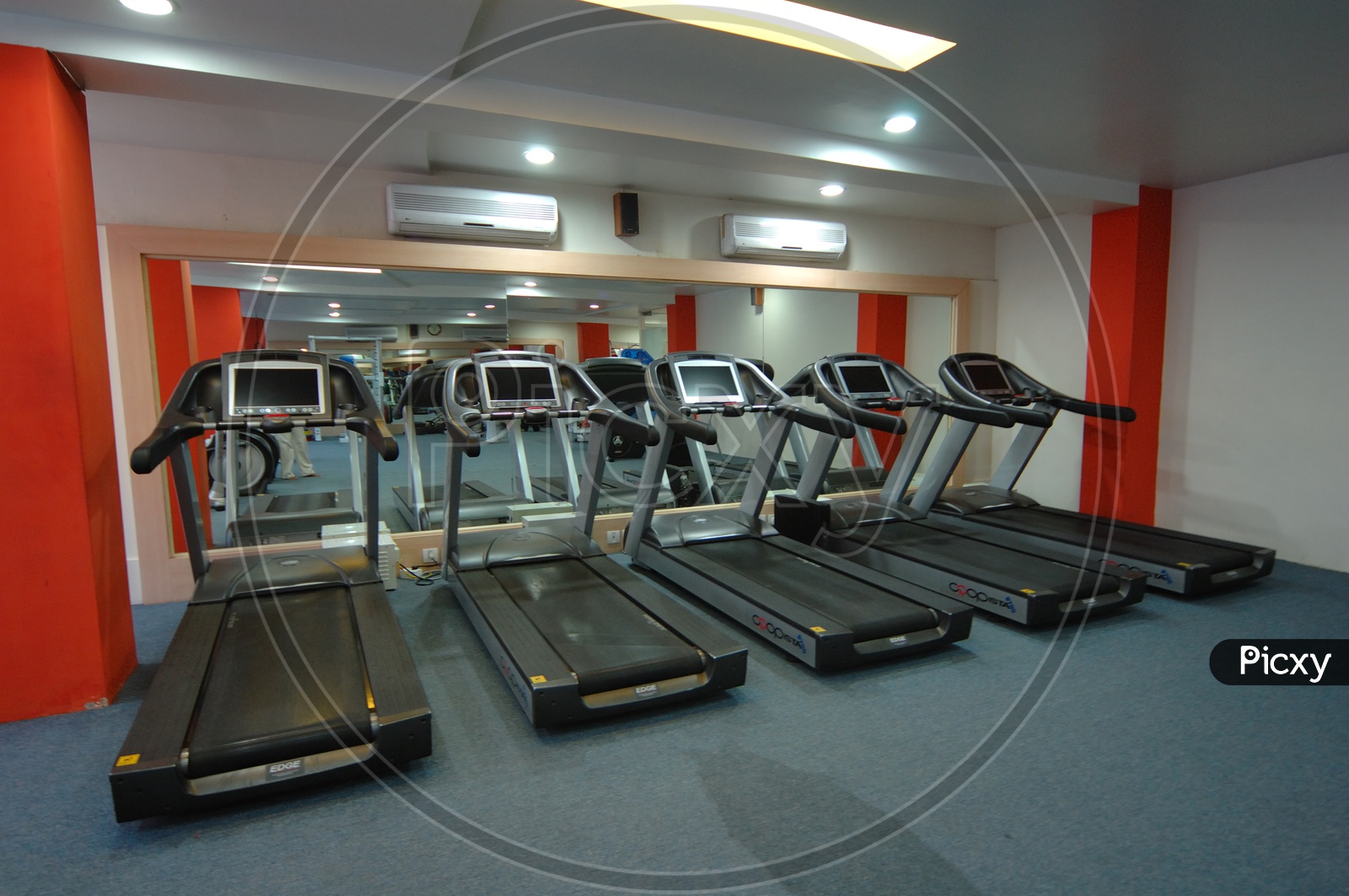 Fitness and strengthening equipment in the gym - Treadmills