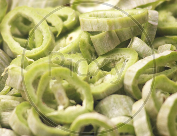 snake gourd cut into pieces