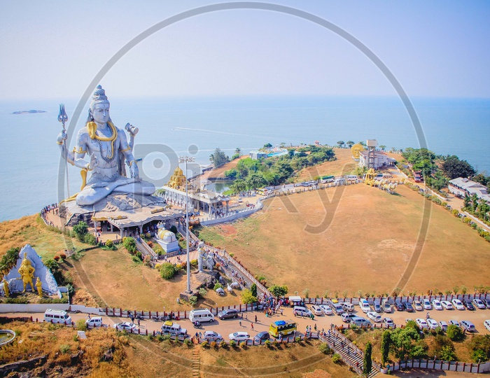 Image of Big Shiva Statue in Murdheswar With Sea In backsideSN886954Picxy