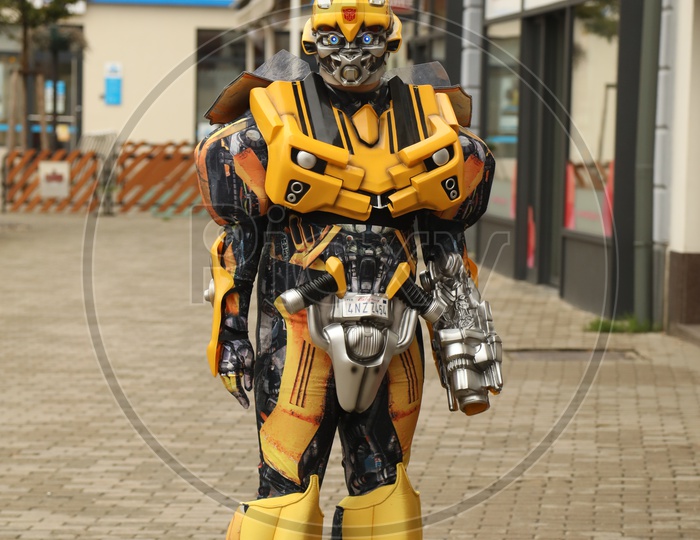 Transformer,a man dressed as Bumble Bee