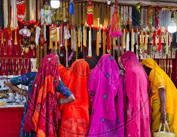 Rajasthan Woman At The Vendor Shops in Pushkar Fair