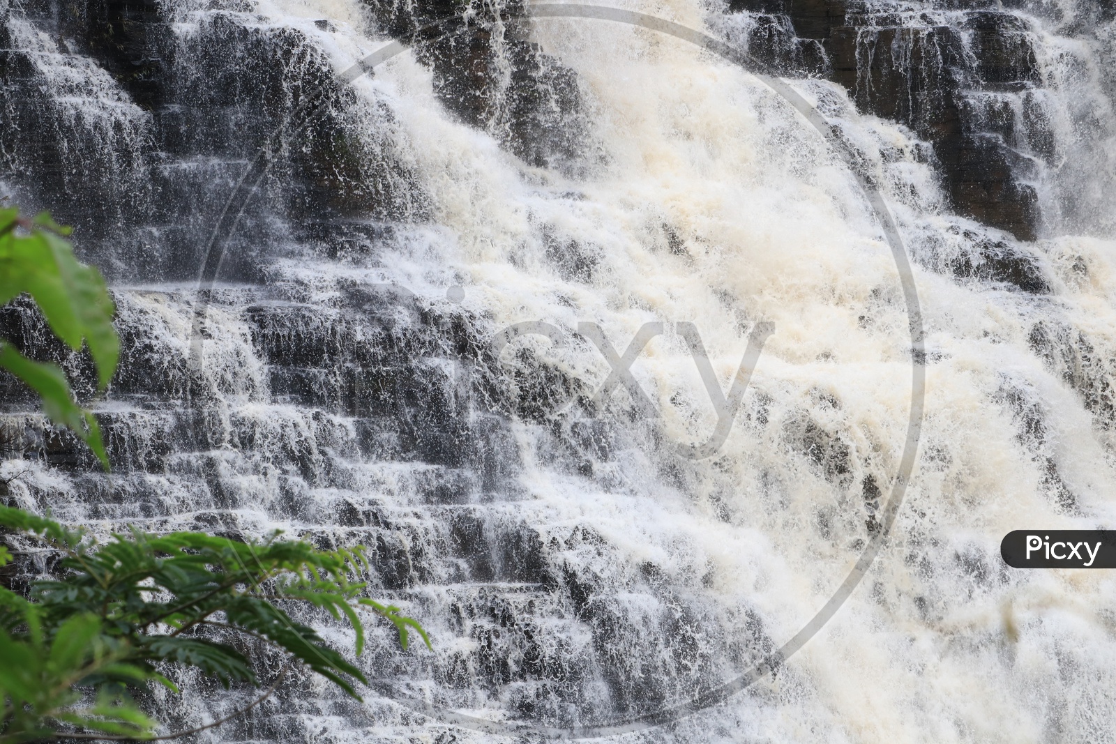 Beautiful Tirathgarh Waterfalls