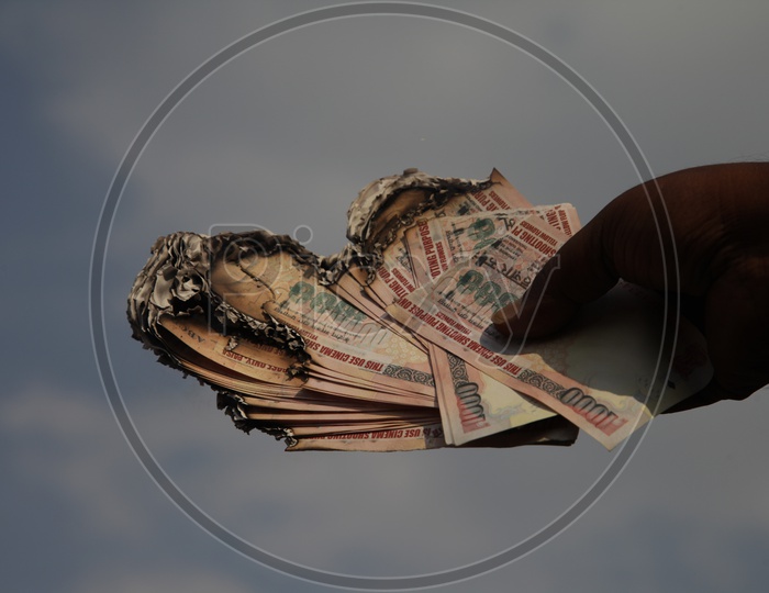 Photograph of burned dummy cash, Duplicate cash