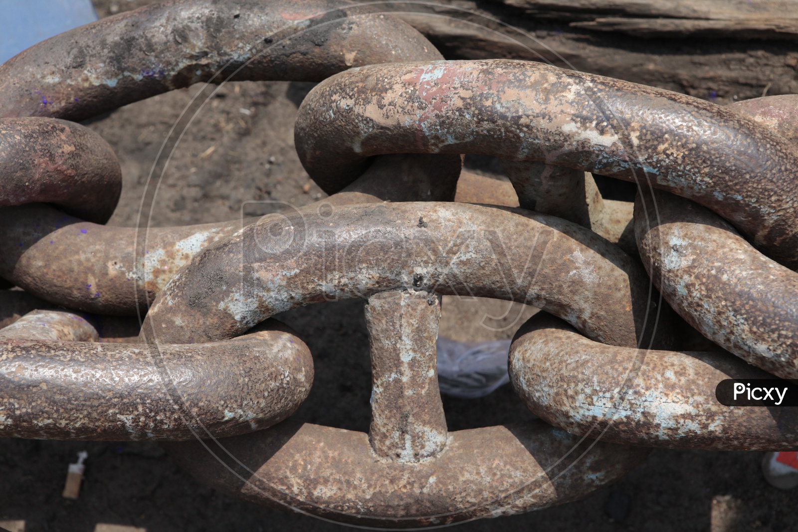 Cast Iron Chain With Links