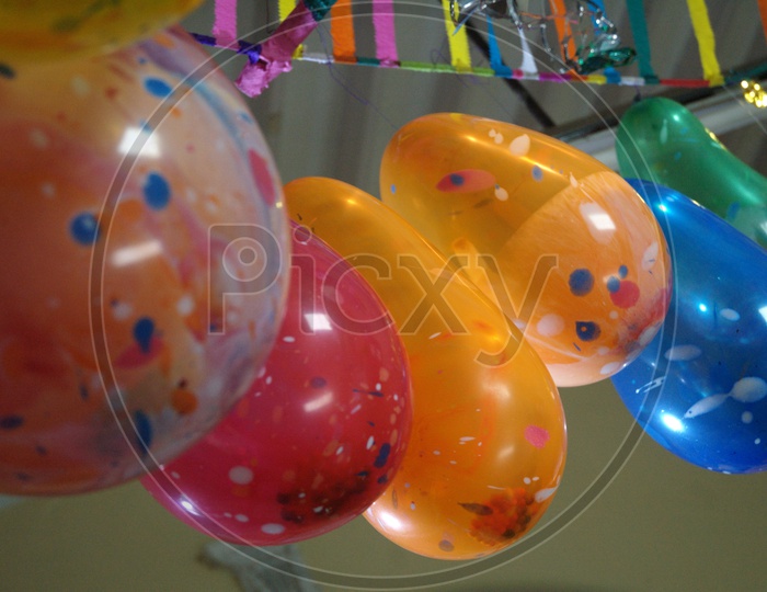 Party Baloons