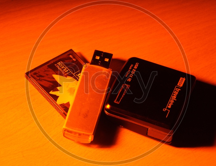 Pendrive and Card Reader
