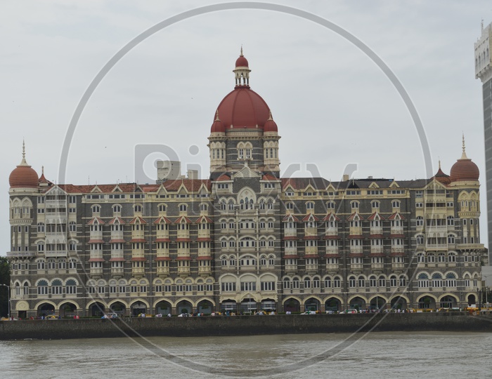 taj mahal palace  in mumbai