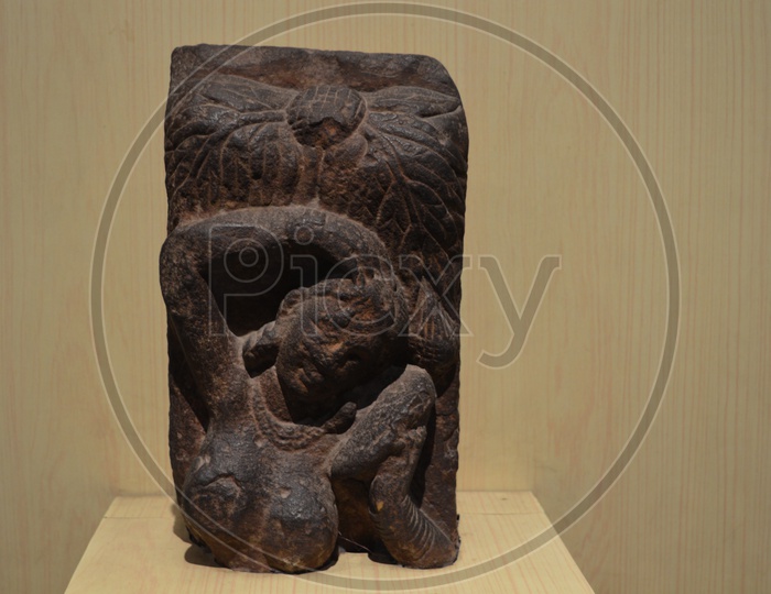 ancient sculptures in salarjung museum