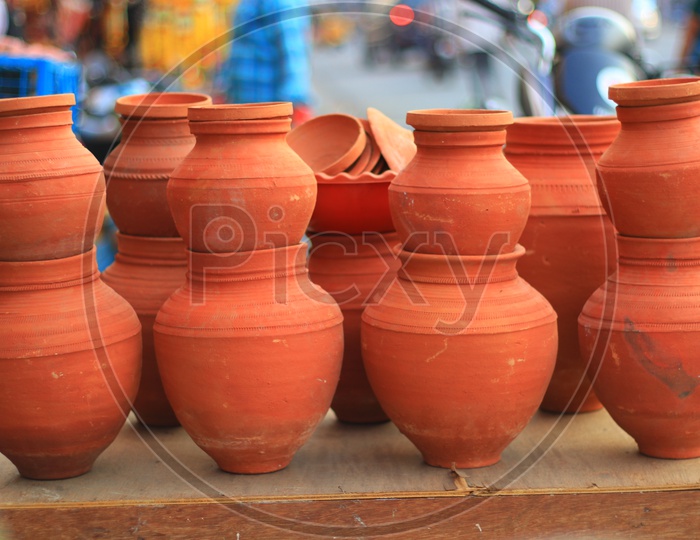 Earthen Pots lined up for sale