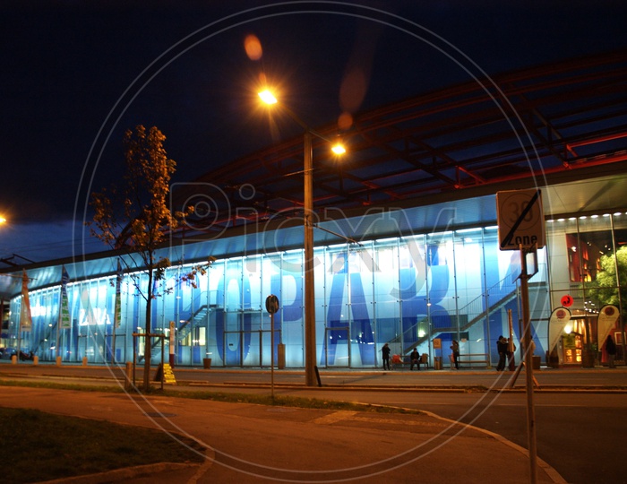 Night view of the Euro Park