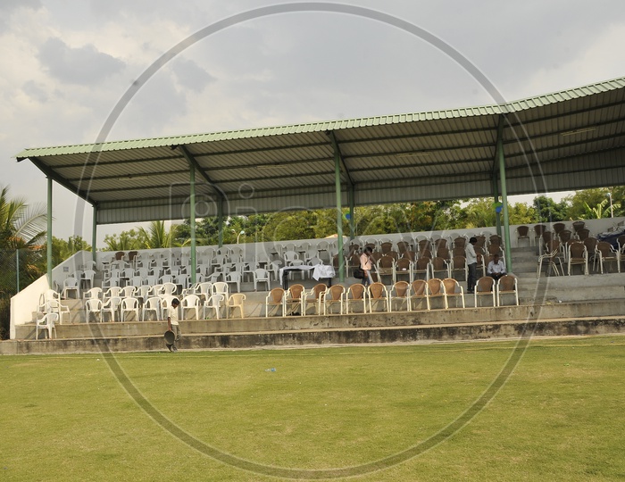 Seating arrangement of audience in a cricket ground