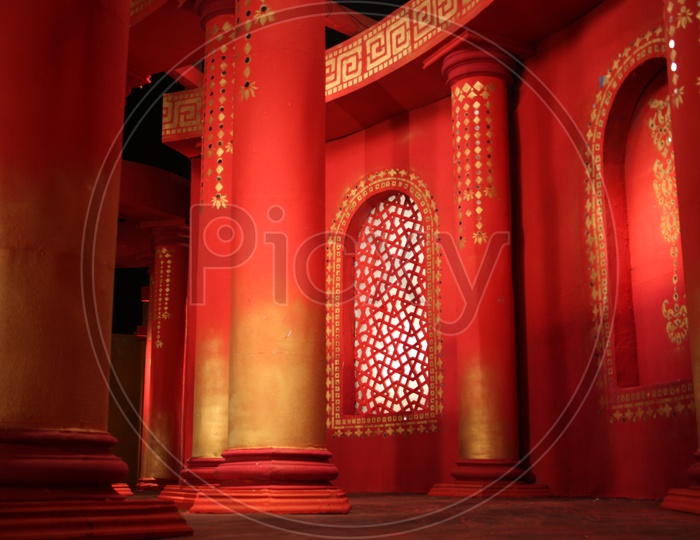 Decorated pillars