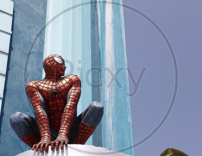 Spiderman's Statue