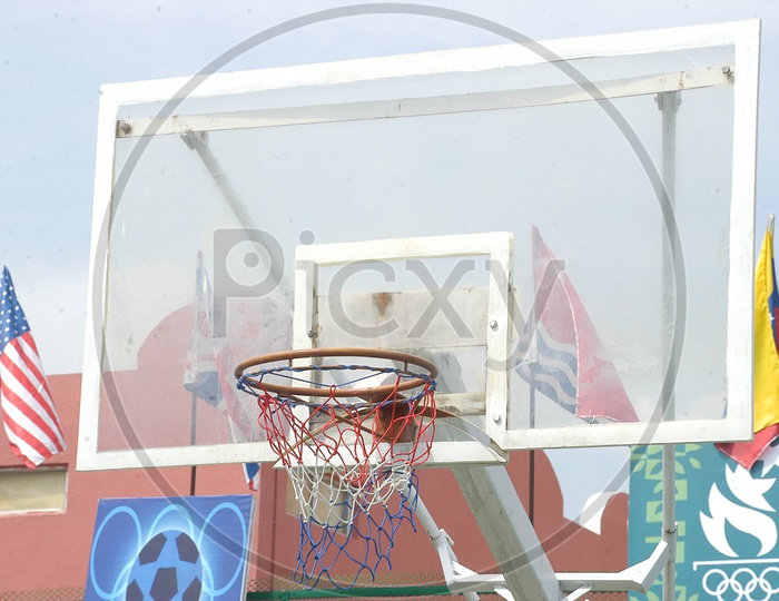 Basketball ring