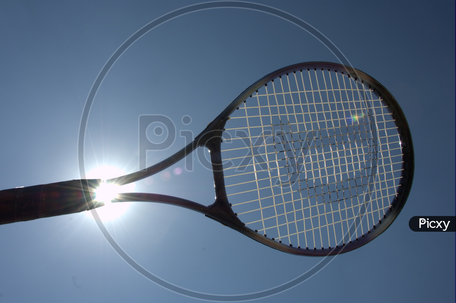 Image of Tennis racket-GD678743-Picxy