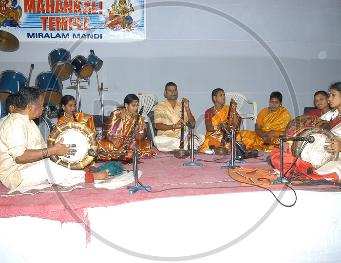 Dolu Sannai Artists Performing on Stage