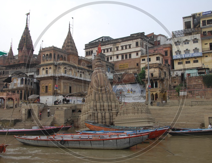 Manikarnika Ghat in Varanasi