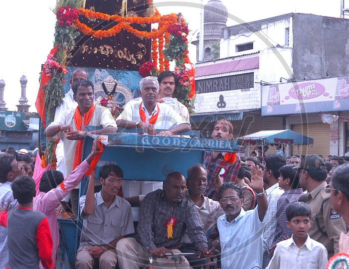 People celebrating Bonalu festival