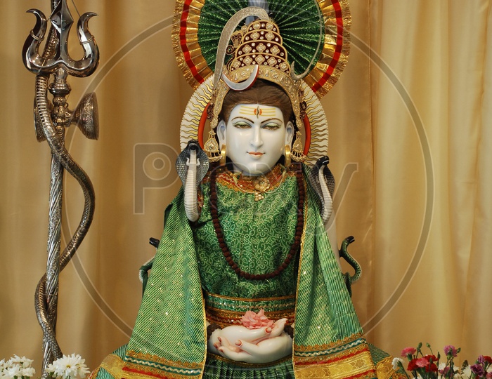 Decorated Hindu God Lord Shiva Statue