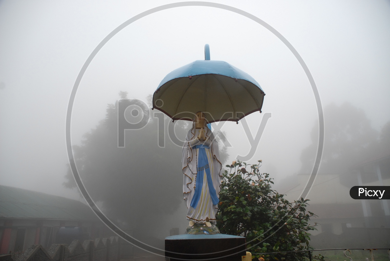 Jesus statue during fog