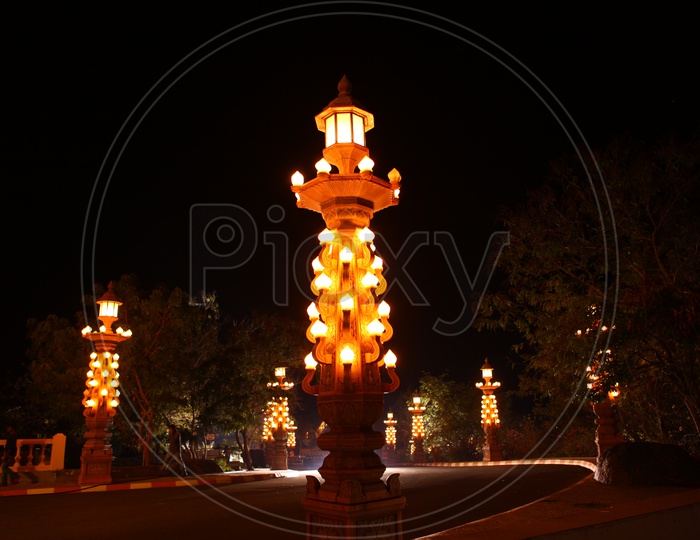 Lamp Post With Led Lights