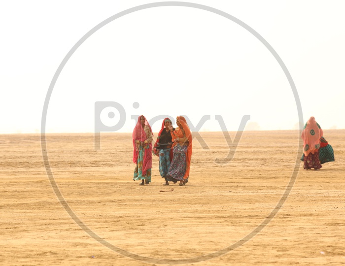 Rajastani Women in desert