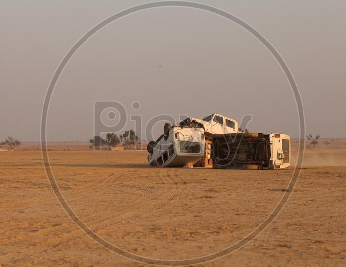 vehicles crash in the desert