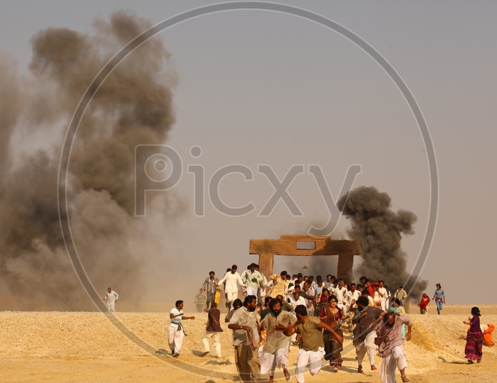 People escaping the blast